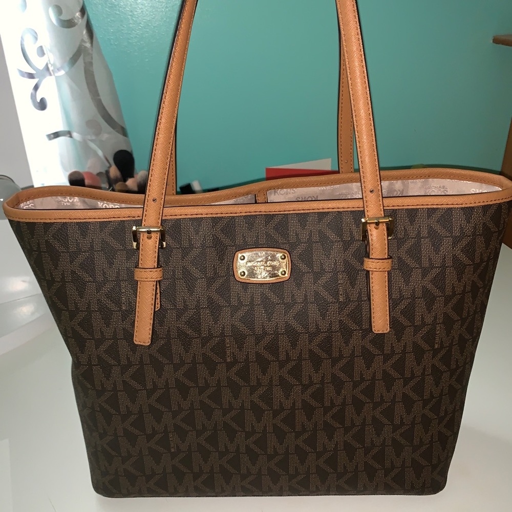 Michael Kors Tote